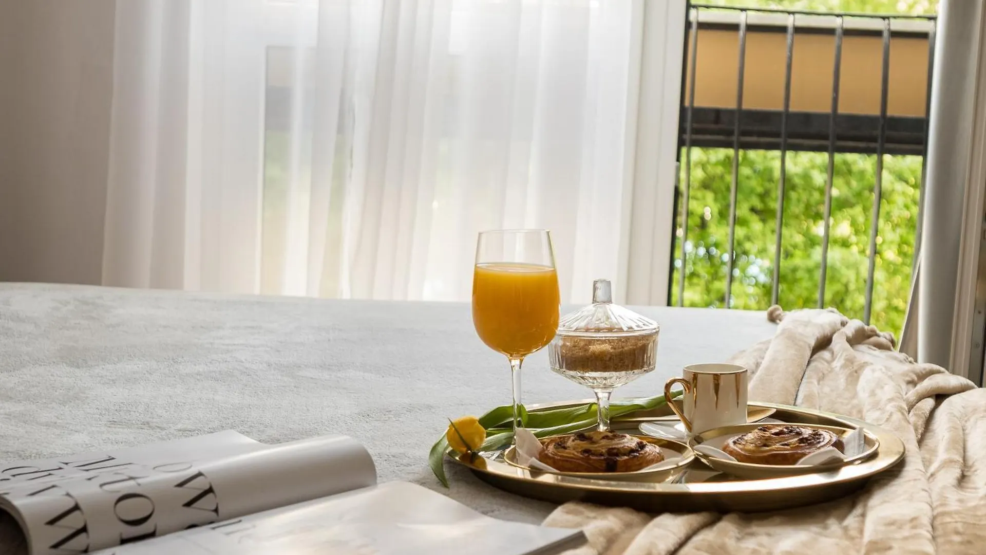 Apartment Gold Premium Central Suite 950 M To Central Station Parking Warsaw Poland